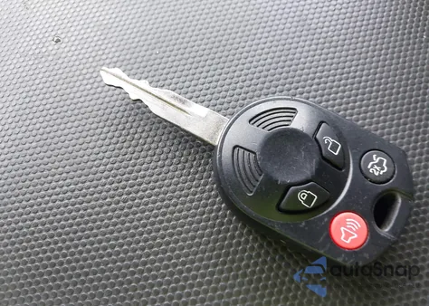 2008 Ford Escape Limited z USA, uszkodzony, nr VIN 1FMCU94128KB07992